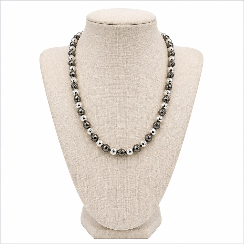 VTG Minimalist‎ Silver & Hematite Beaded Necklace 18" Signed LC Liz Claiborne